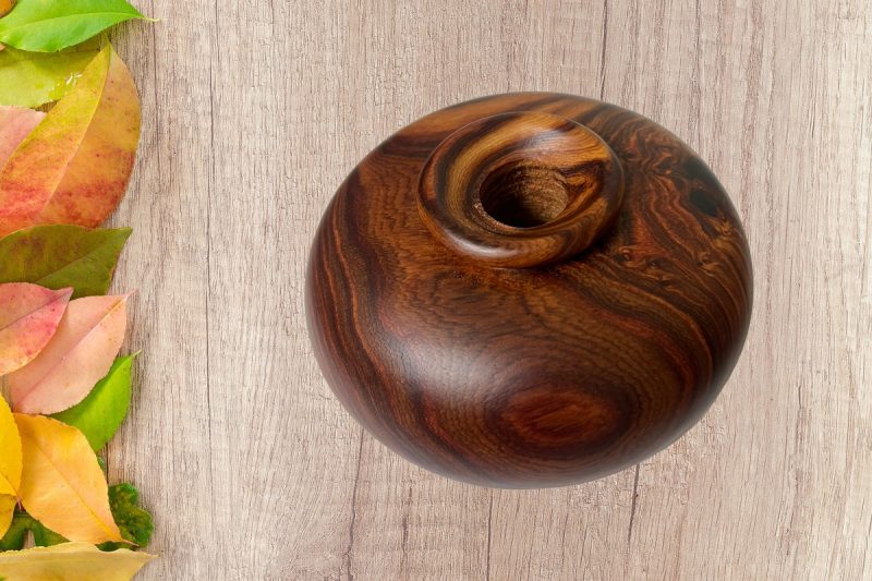 background-san-pham-don-gian-ma-dep_0931206301